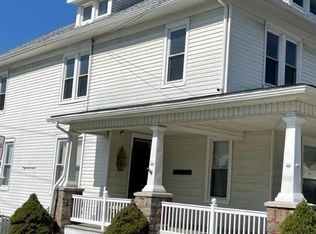 200 N Franklin St, Red Lion, PA 17356