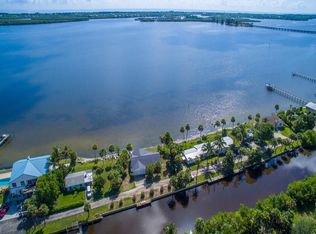 9190 44th Ave, Sebastian, FL 32958