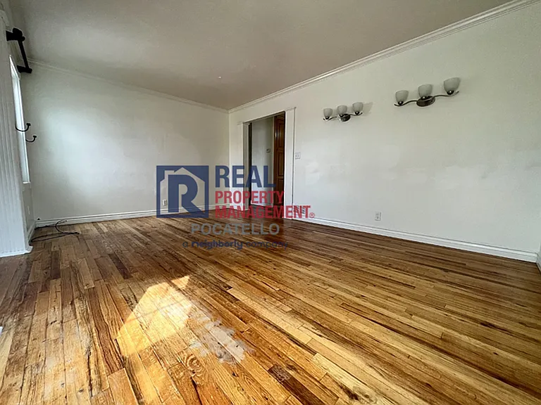 578 Filmore Ave — Photo 6