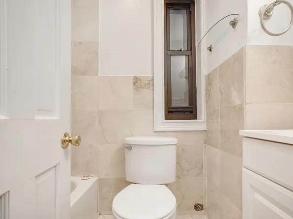 416 East 73rd Street image 5 of 5