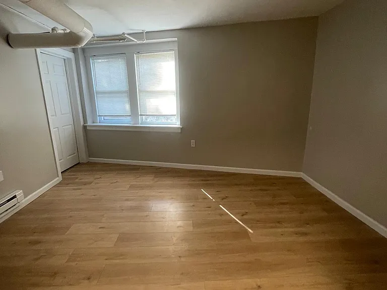 84 Munson St #2B — Photo 14