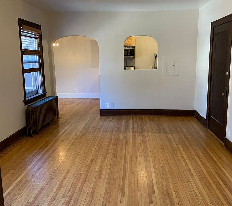 1st image of 1001 E 28th St #8769926