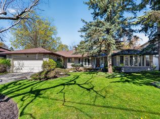 18 Brian Cliff Dr, Toronto, ON M3B 2G2
