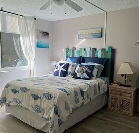 3rd image of 1810 New Palm Way