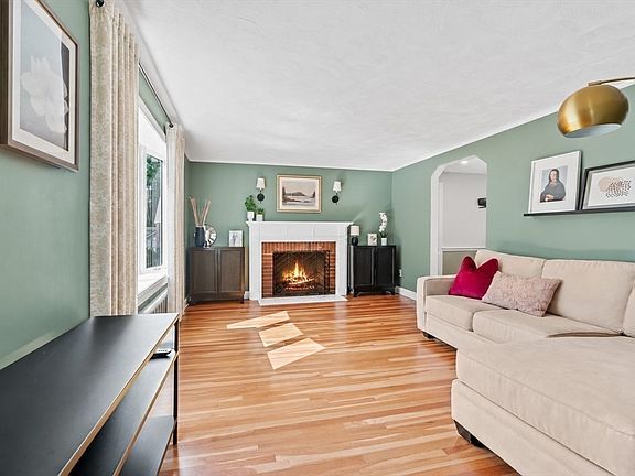 3rd image of 17 Keane Rd