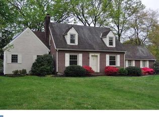8 Penarth Dr, Wilmington, DE 19803