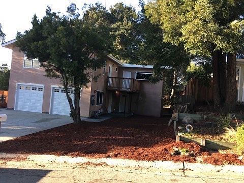 2nd image of 109 Christel Oaks Dr
