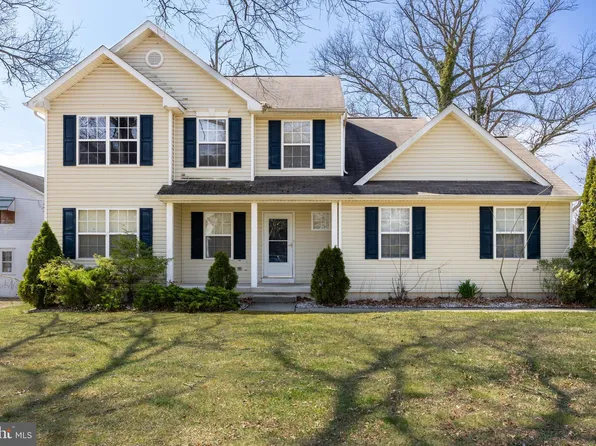 92 N Burlington Rd, Bridgeton, NJ 08302