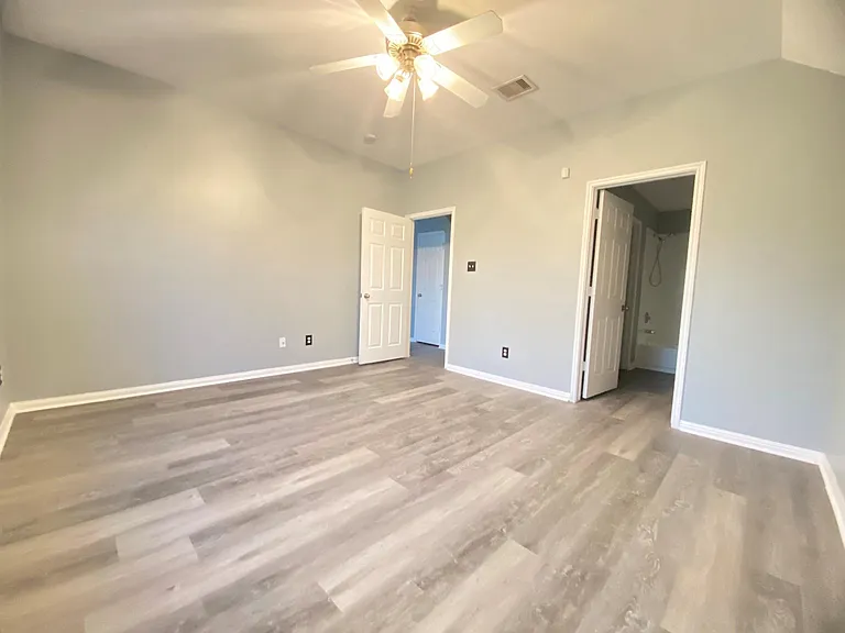 4031 Raspberry Ct — Photo 14