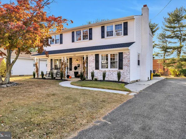 120 Chatham Rd, Turnersville, NJ 08012