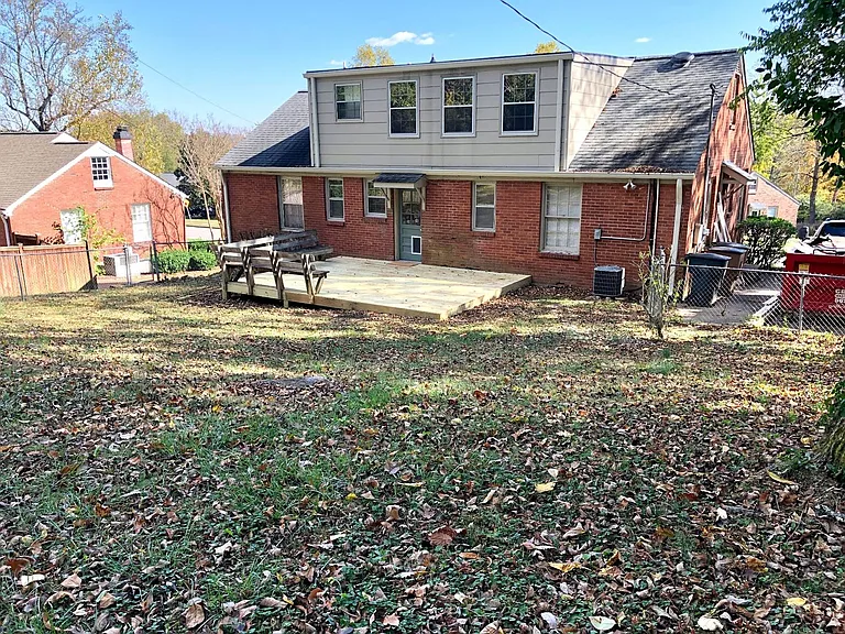 721 Kendall Dr — Photo 12