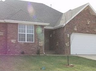 3038 W Grandview St, Springfield, MO 65803