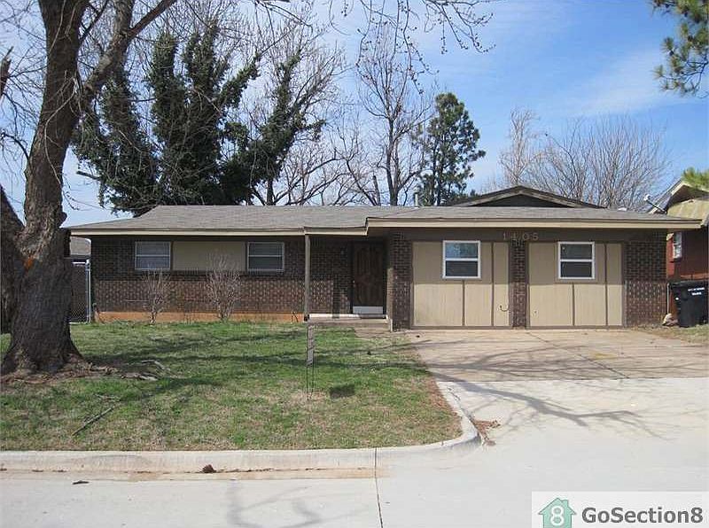 1st image of 1405 Heather Ln