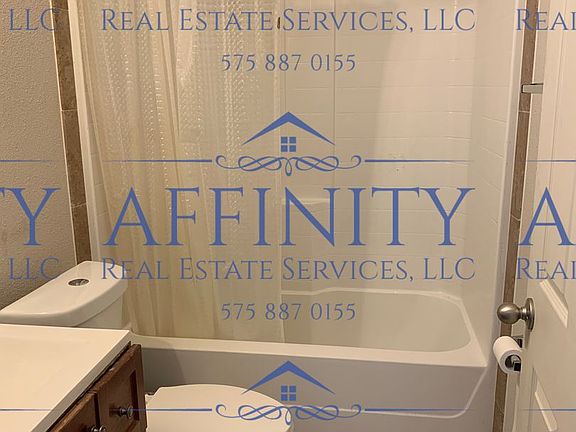 4th image of 504 W Bonbright St #C