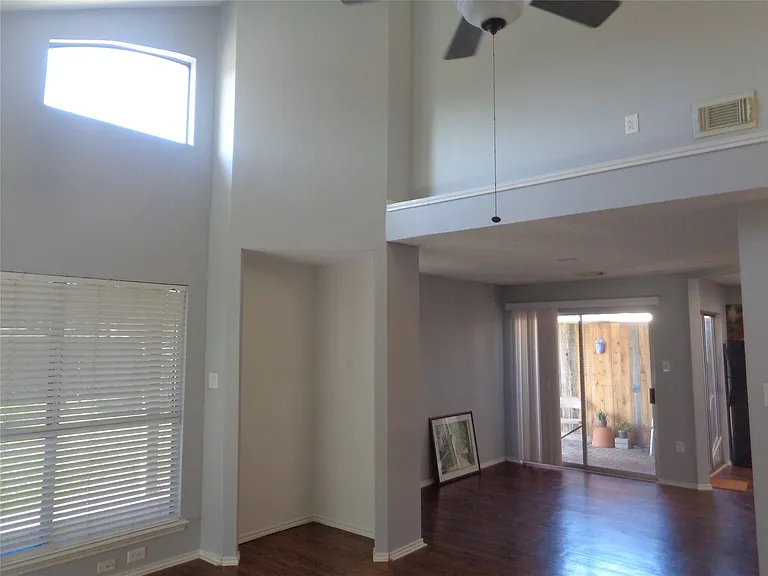 9414 Westacre Pl — Photo 8