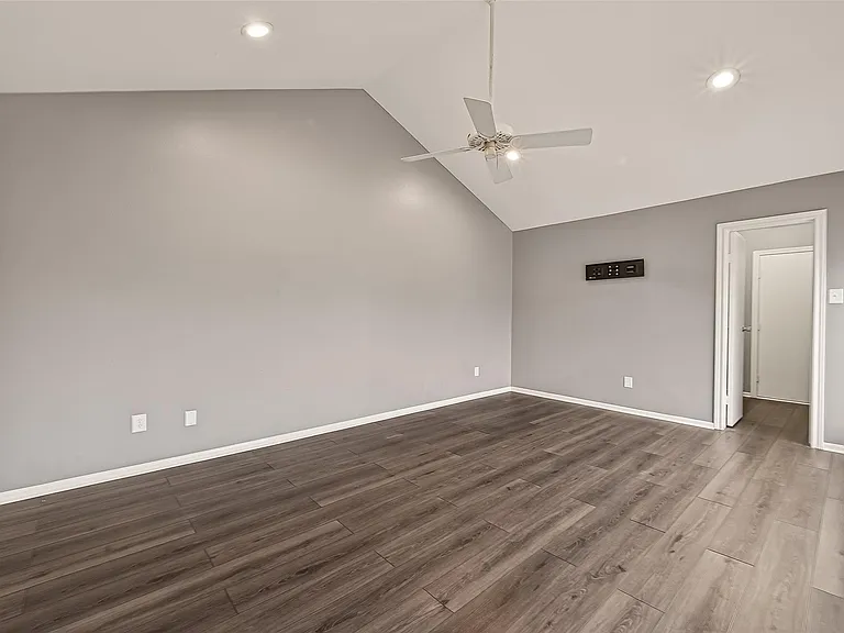 7447 Cambridge St #79 — Photo 28