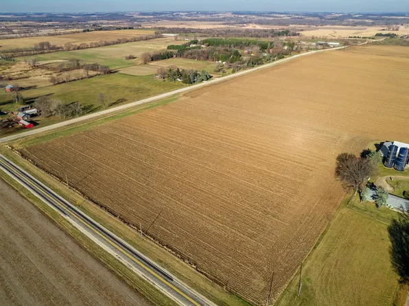 10831 Telegraph Rd, Pecatonica, IL 61088