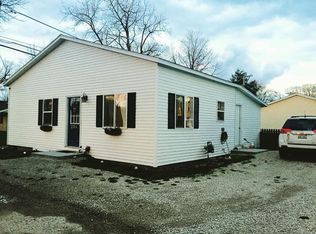 206 S 1st St, Saint Joseph, IL