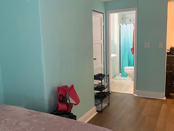 2nd image of 1015 S Peninsula Dr #1