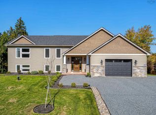 237 Magenta Dr, Halifax, NS B4E 0M7