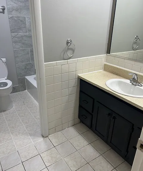 2528 Waterbury Dr #1106 — Photo 3