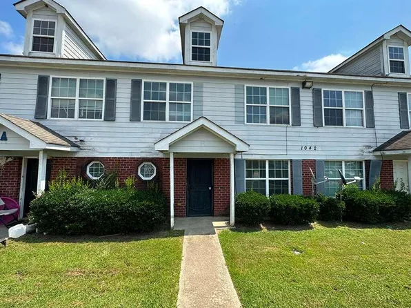 1042 Wheel House Ln APT B, Monroe, GA 30655