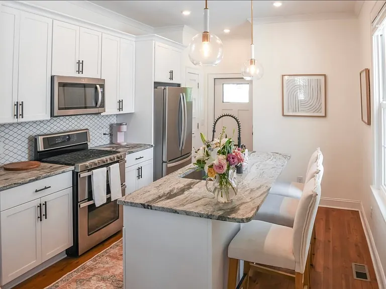 19 N Tracy St — Photo 13