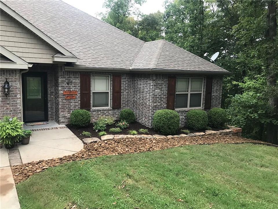 1st image of 67 Berkshire Dr