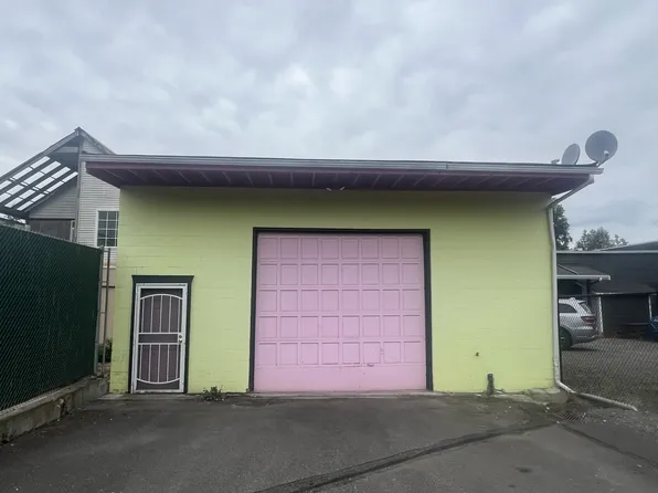 105 S Granite Ave, Granite Falls, WA 98252