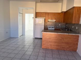 65 W 4th St #203, Hialeah, FL 33010