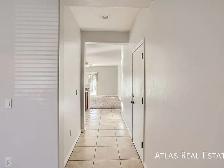 8253 W Razorbill Dr — Photo 5