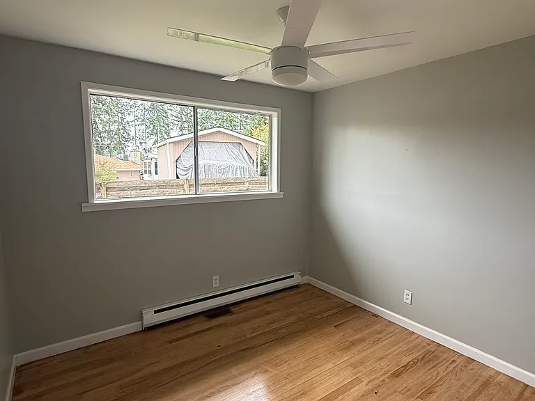 4515 NE 17th Pl — Photo 12