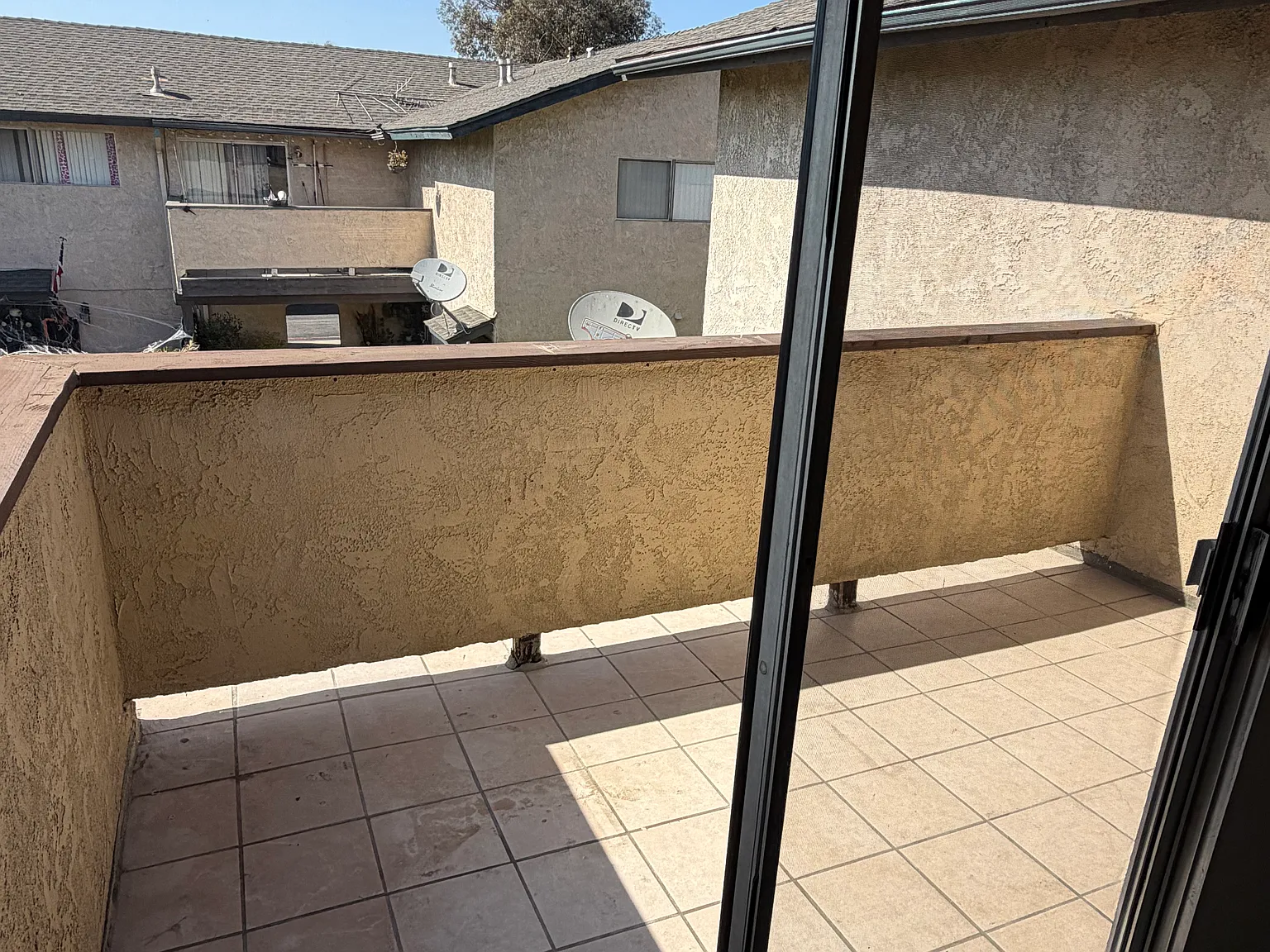 2 bed, 800 sqft, $2,500 — Photo 4