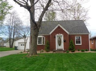 4243 Shrine Pl NW, Canton, OH 44708