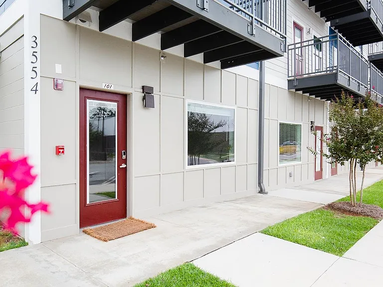 3554 Austin Davis Ave #101 — Photo 1