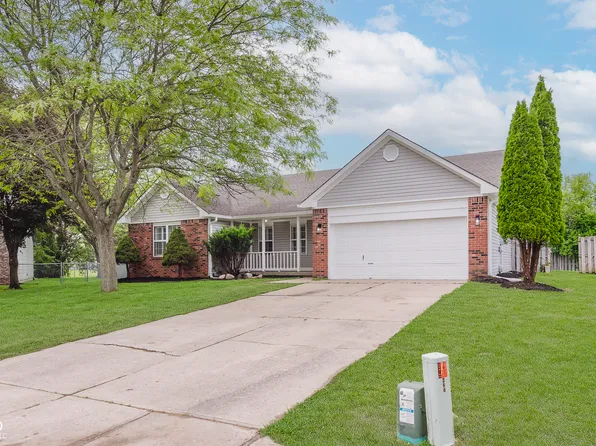 374 Pomona Ct, Greenfield, IN 46140