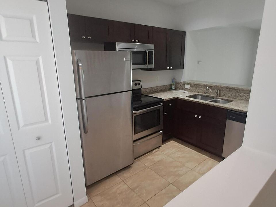 1st image of 4964 Palmbrooke Circle
