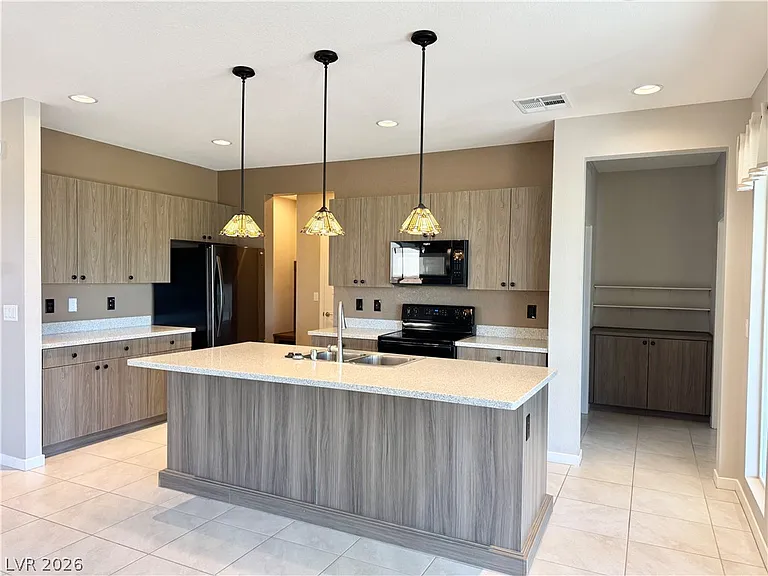 5025 E Beacon Ridge Dr — Photo 11