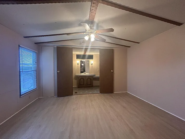 402B Lindell Rd — Photo 6