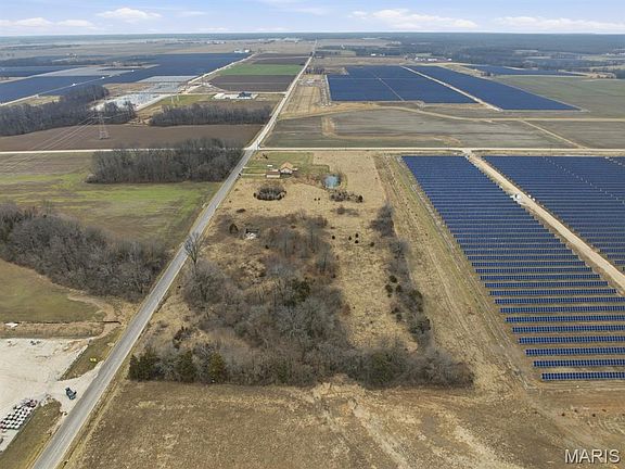 4th image of 23372 Powerline Rd