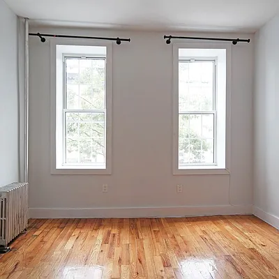 Rented by Nooklyn NYC LLC | media 8