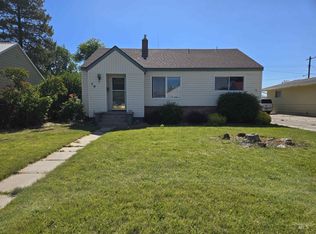 78 NW 5th St, Ontario, OR 97914