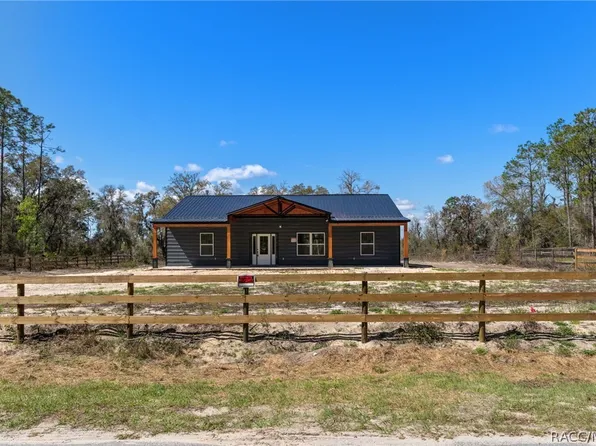 3020 SW Westwater Dr, Dunnellon, FL 34431