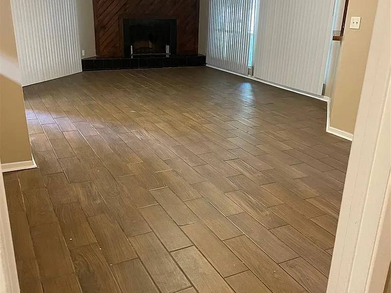 12419 Sungate Ln — Photo 8