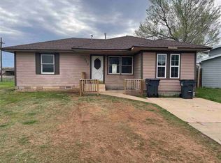 742 SW 46th St, Lawton, OK 73505