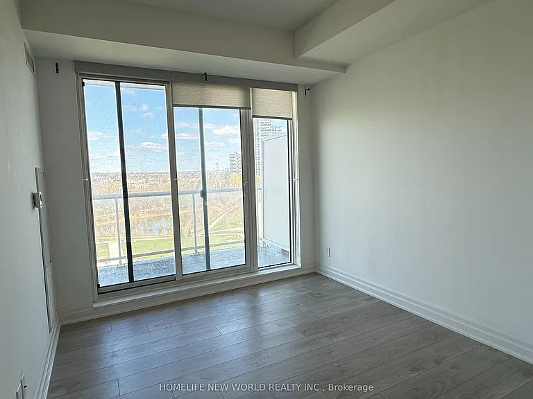 18 Rouge Valley Dr W #601 — Photo 5