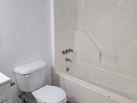 Upstairs bathroom