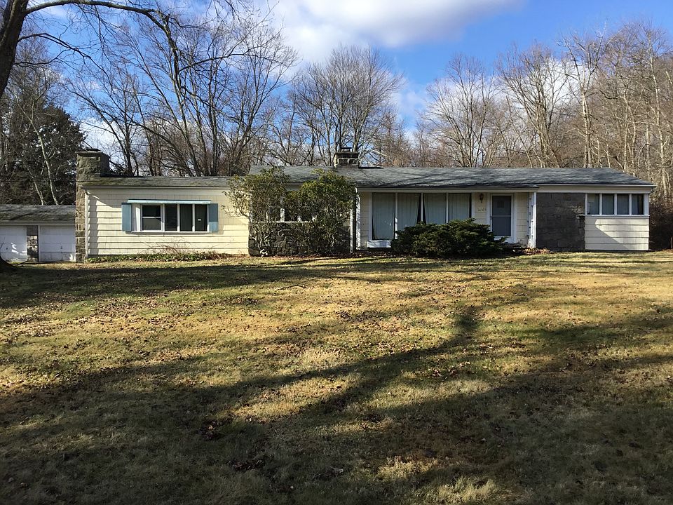 1st image of 25 Frances Dr