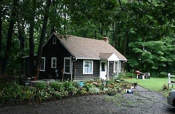 2nd image of 12 Lakeside Dr