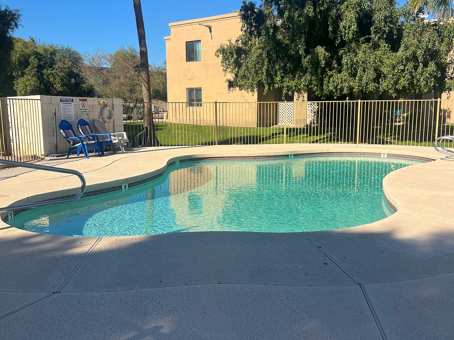 2 bed, 1053 sqft, $2,200 — Photo 2
